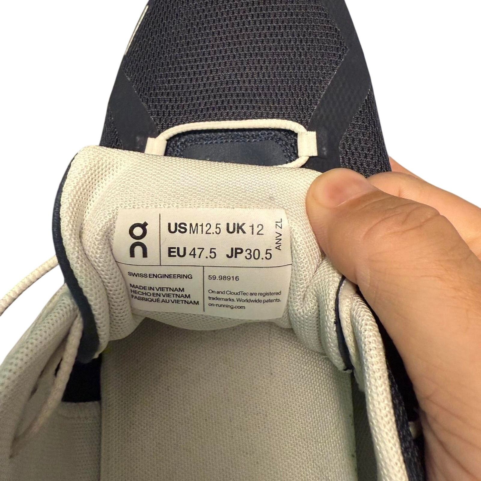 Other On Cloud 5 Size US 12.5 / EU 45-46 - 7 Thumbnail