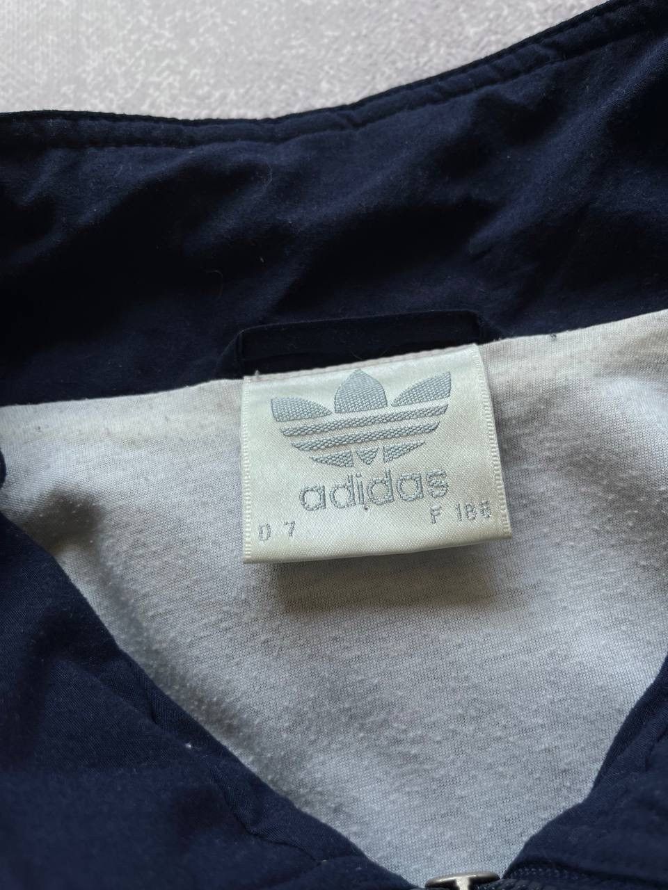 Vintage Vintage Adidas 3-stripes Nylon Tracksuit L Y2K Size US L / EU 52-54 / 3 - 9 Thumbnail