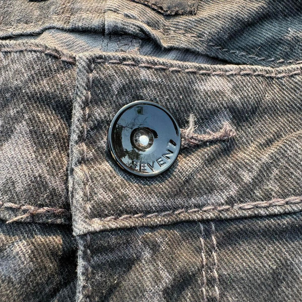 Seven 7 Seven7 Est. 1964 Snake Pattern Cut Off Denim Shorts Vkei Size US 32 / EU 48 - 4 Thumbnail