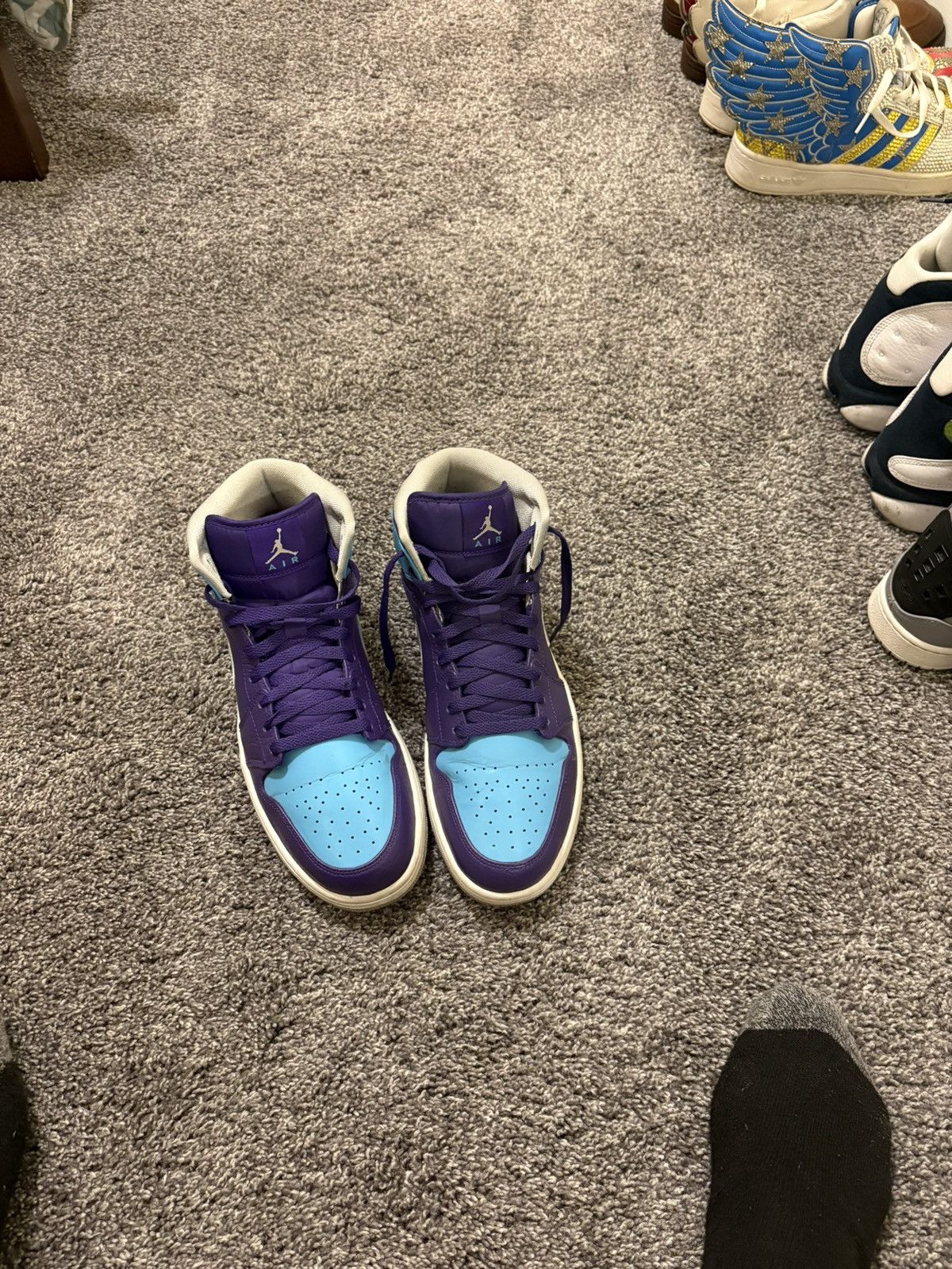 Jordan Brand 2014 OG JORDAN RETRO ONE MID HORNETS Size US 12 / EU 45 - 4 Thumbnail
