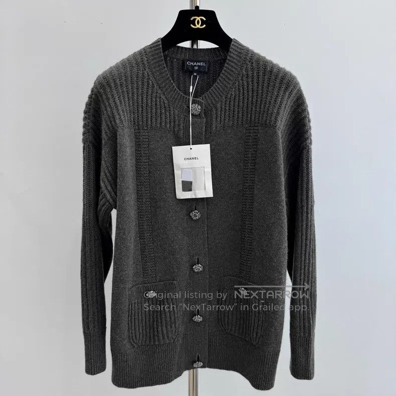 Chanel Chanel 24A carbon gray knitted cardigan coat Size XS / US 0-2 / IT 36-38 - 1 Thumbnail