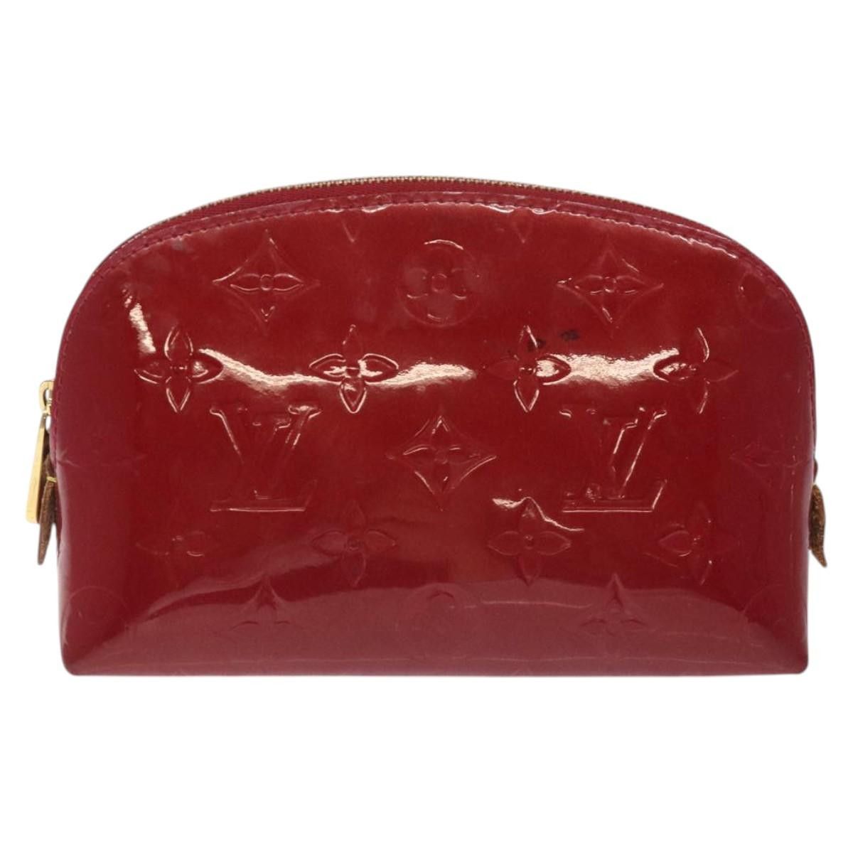 Louis Vuitton Louis Vuitton Cosmetic Pouch clutch Size ONE SIZE - 1 Thumbnail