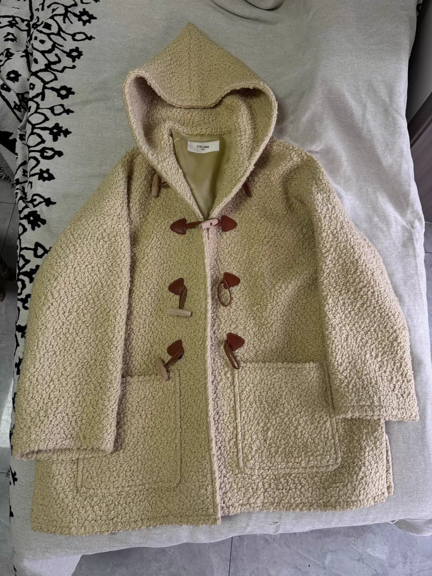 Celine Celine Horn Button Wool Blazer Authentic Size 36 99New Size XS / US 0-2 / IT 36-38 - 1 Thumbnail