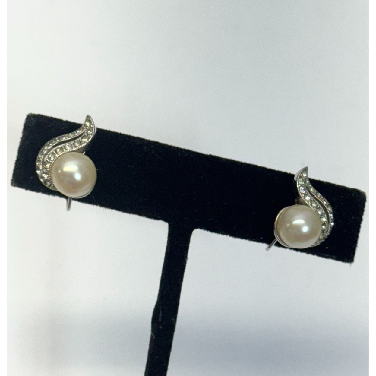 Vintage Vintage Marvella rhinestone pearl earrings Size ONE SIZE - 1 Thumbnail