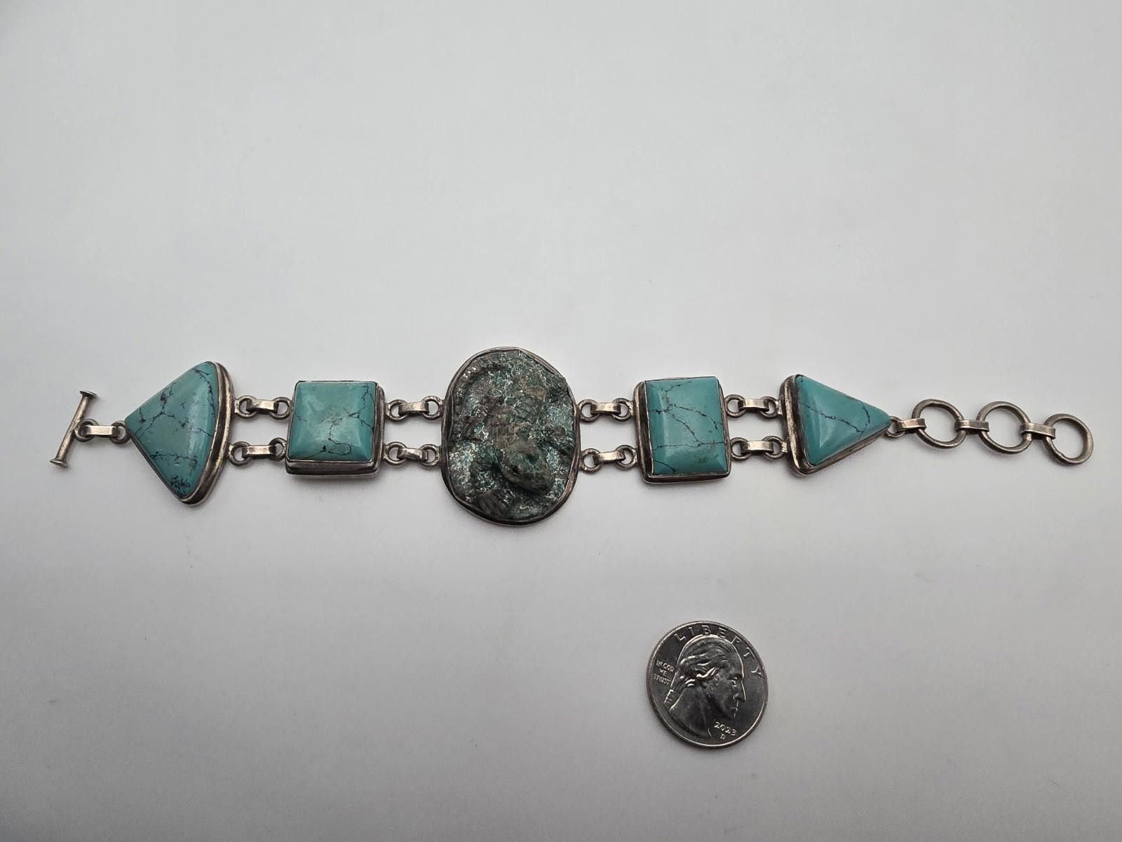 Sterling Silver Vintage Sterling Silver 925 Bracelet Carved Lizard Turquoise Size ONE SIZE - 1 Thumbnail