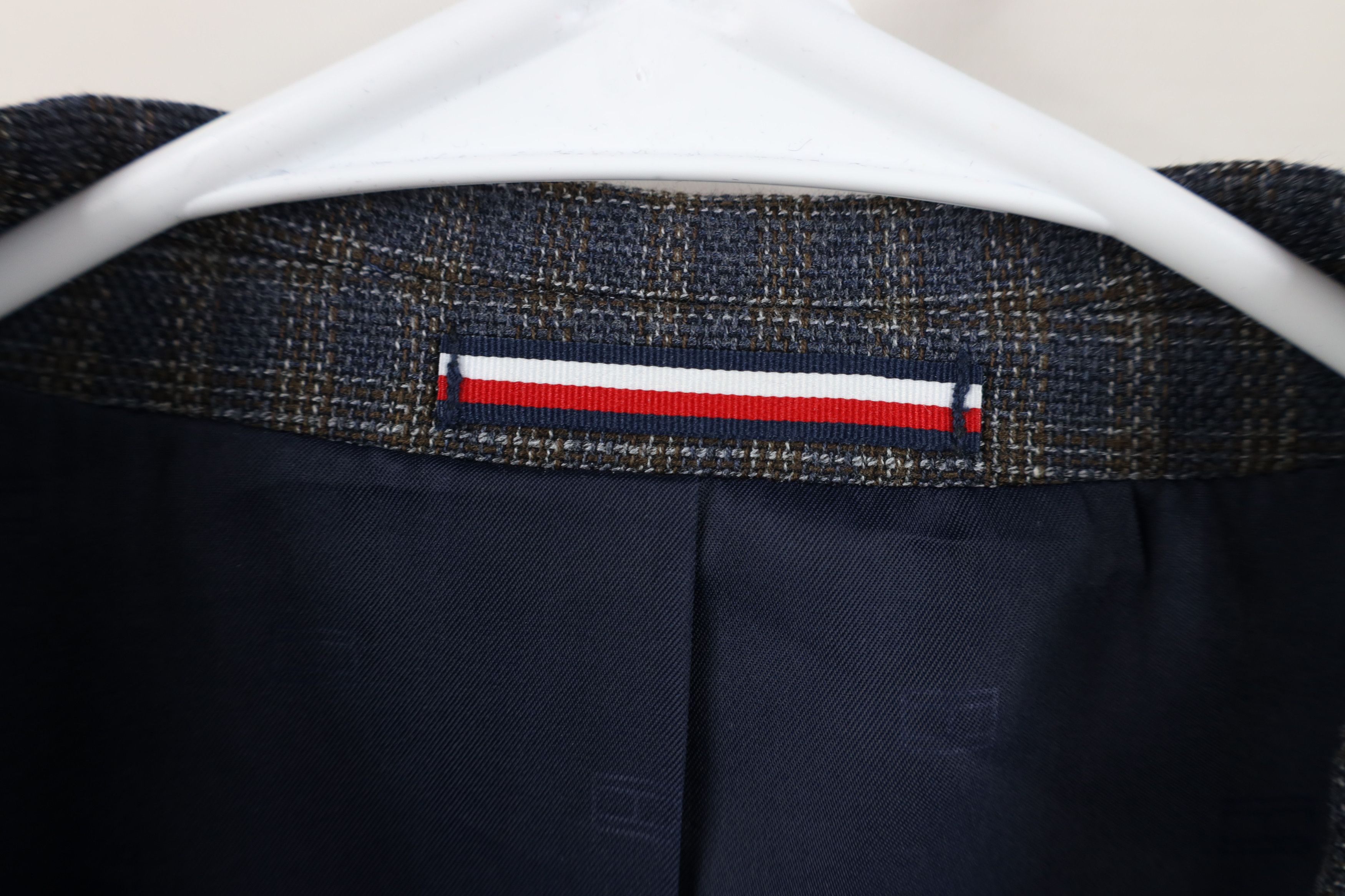 Tommy Hilfiger Tommy Hilfiger 2 Button Suit Coat Blazer Jacket Blue Plaid Size US XXL / EU 58 / 5 - 6 Thumbnail