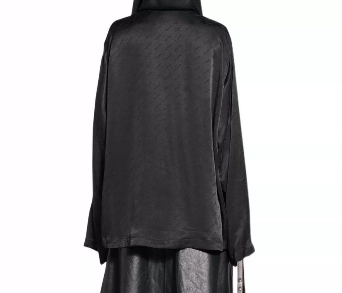 Balenciaga Balenciaga full print bullet screen hooded fringe shirt Size US S / EU 44-46 / 1 - 6 Thumbnail