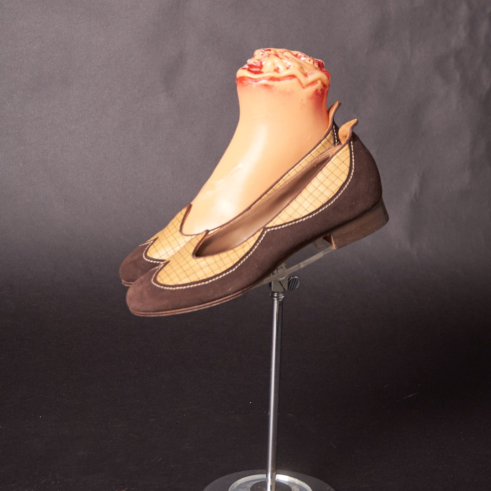 Vintage 1950s Brown Suede Wing Tip Flats Shoes Size US 4.5 / IT 34.5 - 3 Thumbnail