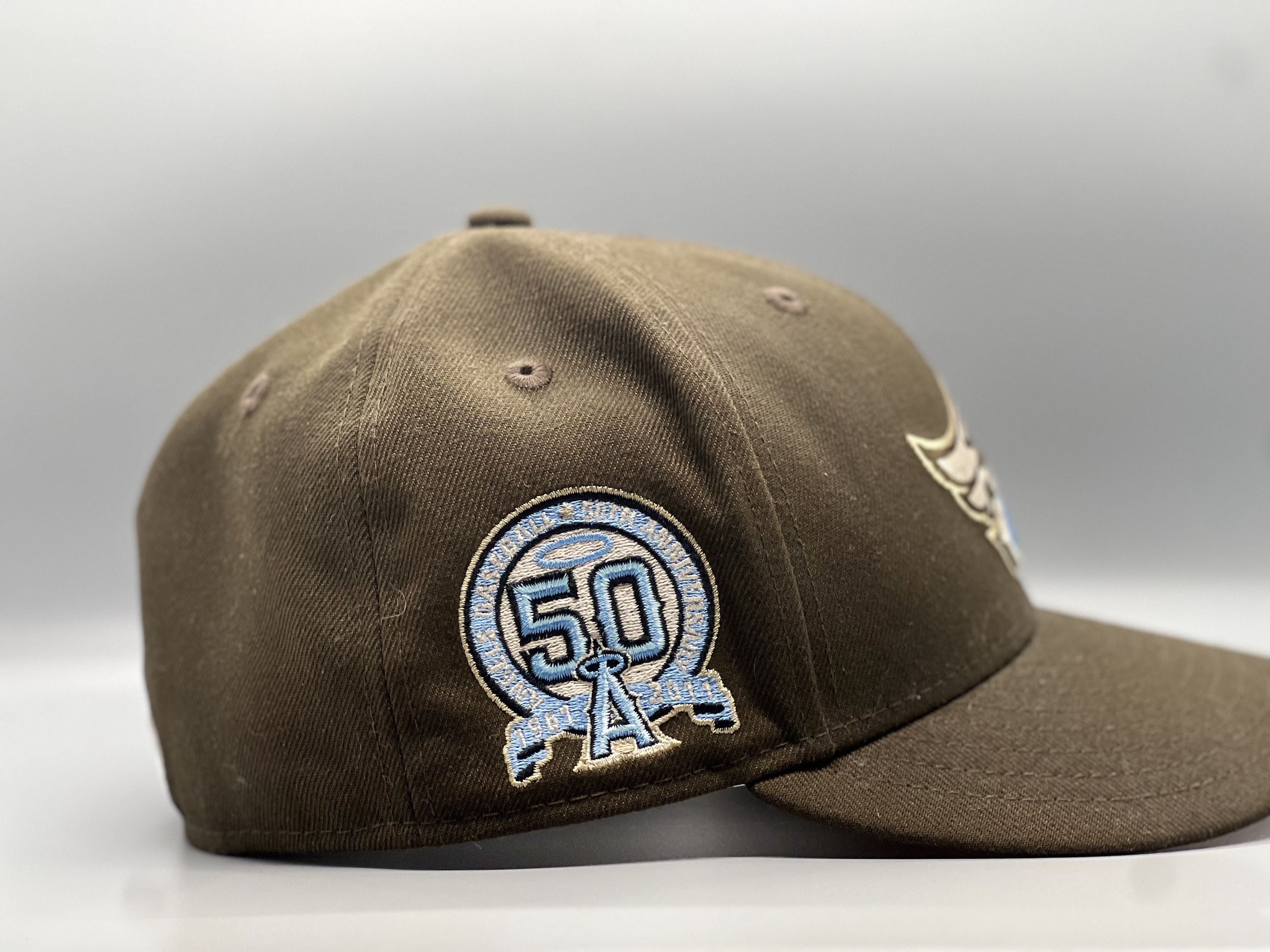New Era Anaheim (Los Angeles) Angels Throwback Logo Fitted Hat 7 1/8 Size ONE SIZE - 2 Thumbnail