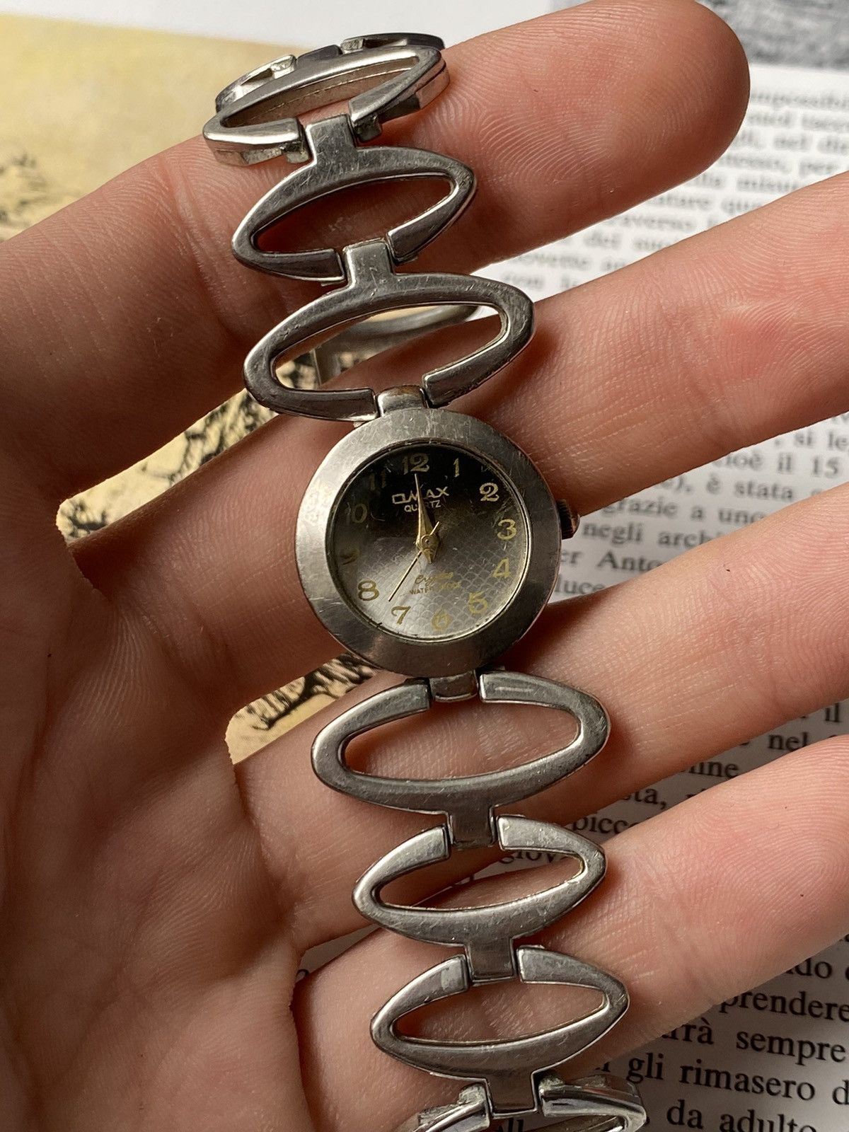 Jewelry × Vintage Omax Futuristic Vintage Watch Stylish Bracelet Size ONE SIZE - 6 Thumbnail