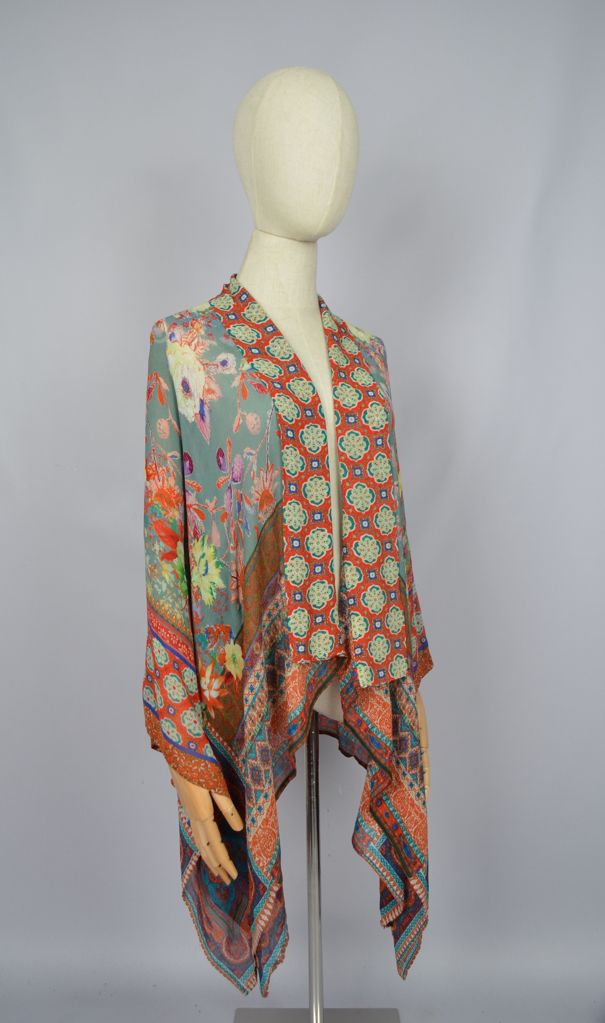 Anthropologie × Designer Anthropologie Vismaya Floral Boho Kimono Peasant Gypsy OS Size ONE SIZE - 9 Thumbnail