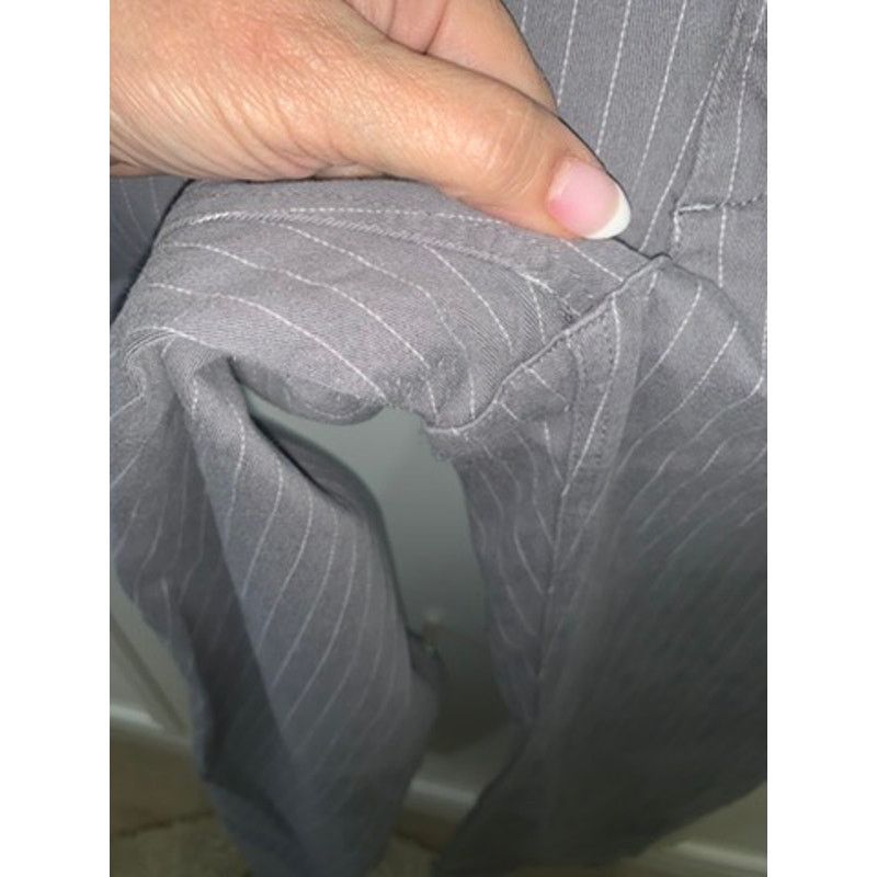 Express Express Women's Gray Pinstripe Wide-Leg Dress Pants Size 10 Size 32" / US 10 / IT 46 - 7 Thumbnail