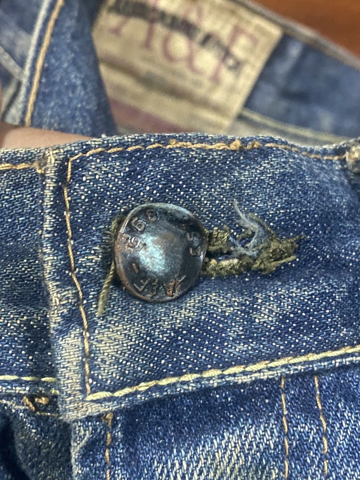 Abercrombie & Fitch Vintage Abercrombie Blue Wash Distressed mud wash lowrise Size US 33 - 18 Thumbnail
