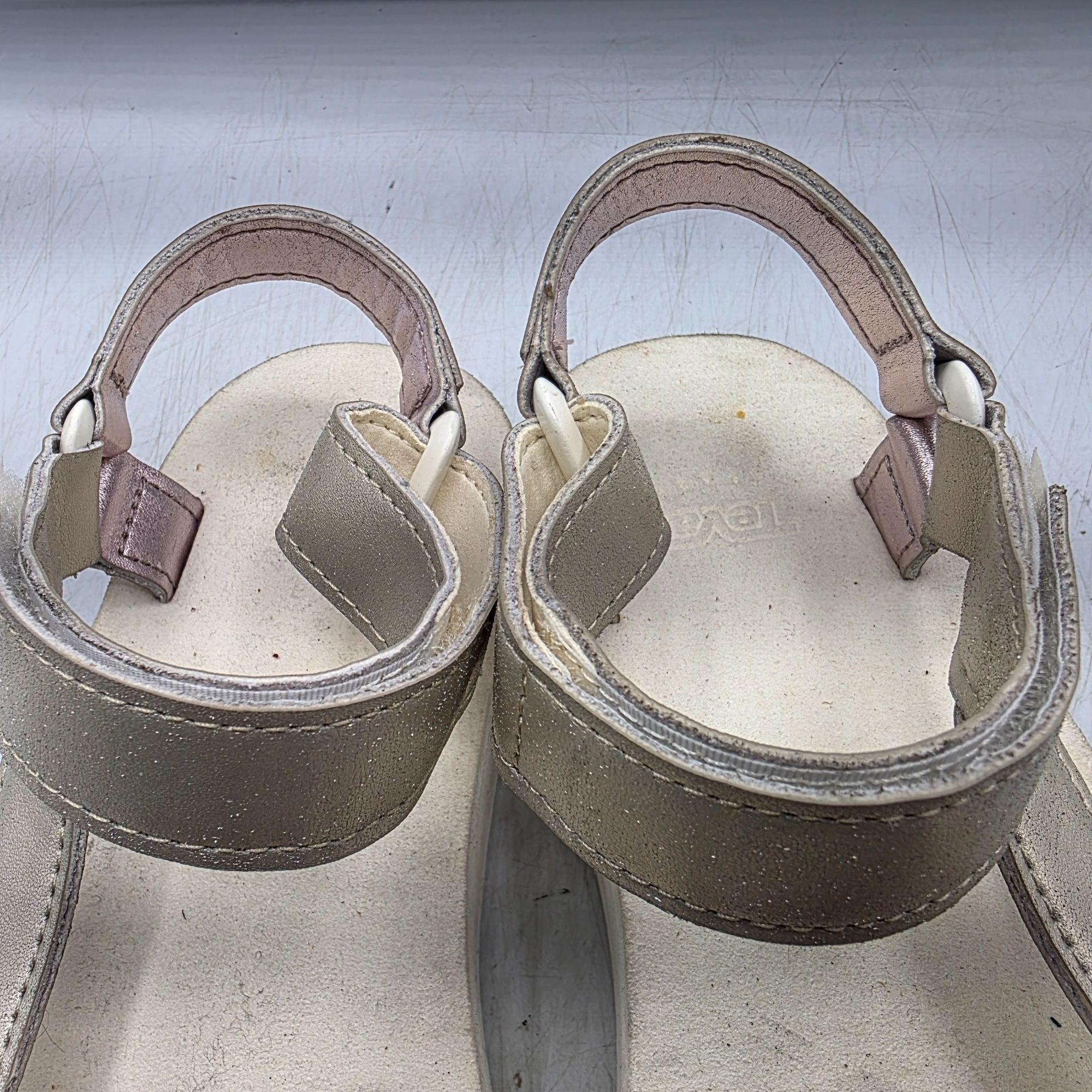 Teva Teva Flatform Womens 8 Platform Sandals Universal Metallic S Size US 8 / IT 38 - 9 Thumbnail