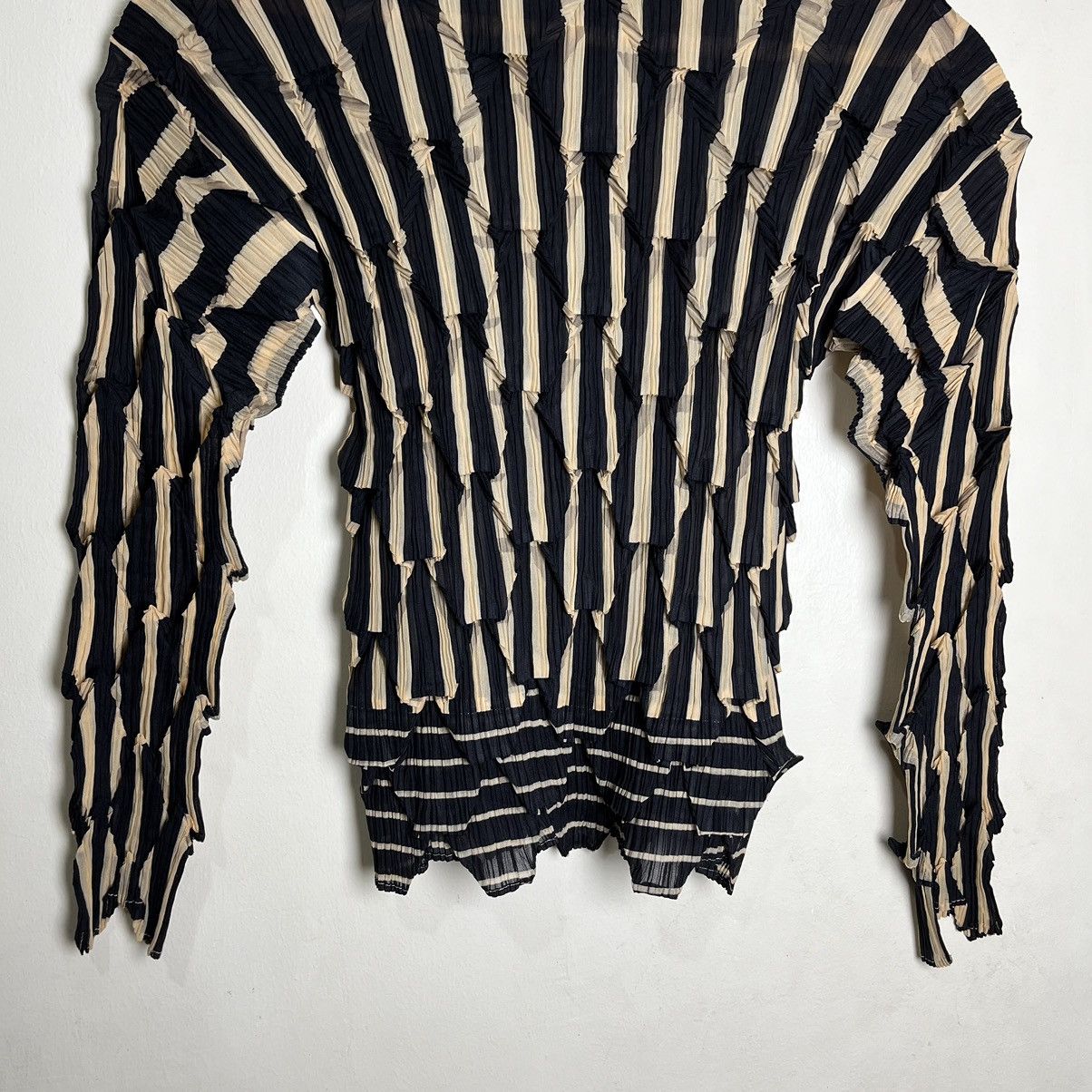 Issey Miyake Archive Issey Miyake Pleated Tops Size S / US 4 / IT 40 - 3 Thumbnail
