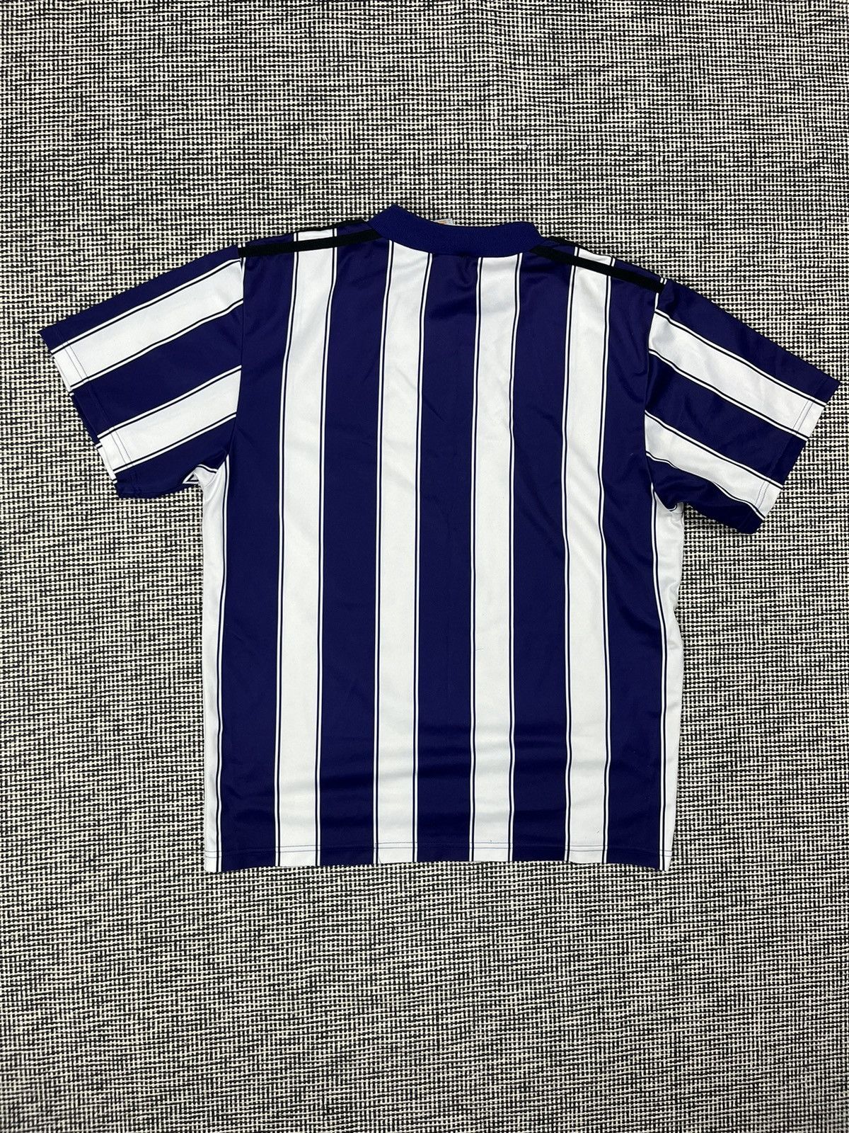 Adidas × Vintage 90s adidas soccer jersey purple stripes blokecore Size US M / EU 48-50 / 2 - 2 Thumbnail