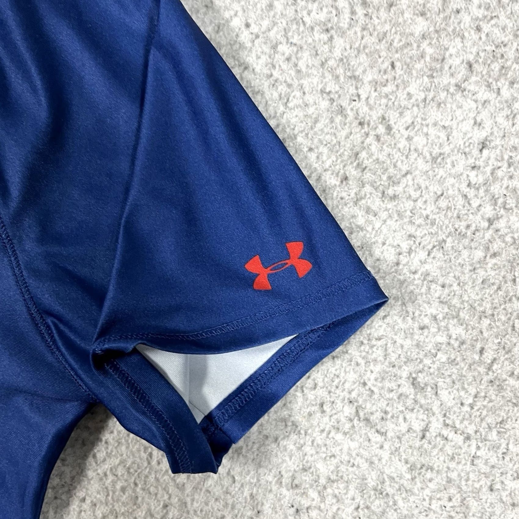 Under Armour Under Armour Shirt Womens S Fitted HeatGear Superman Dc Comics Workout Gym Top Size S / US 4 / IT 40 - 6 Thumbnail