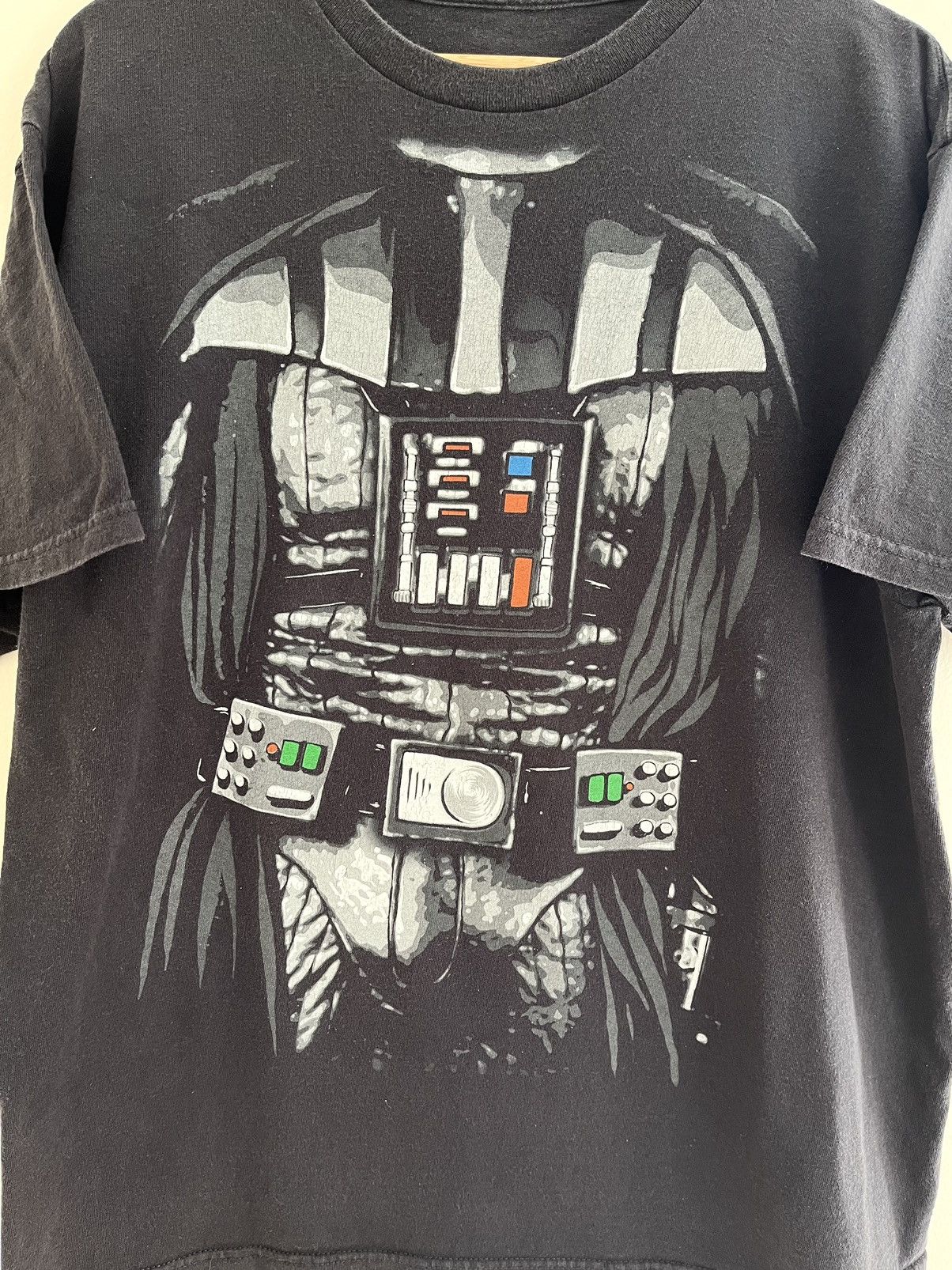 Star Wars Vintage Darth Vader Body Costume T-Shirt Size US XL / EU 56 / 4 - 2 Thumbnail