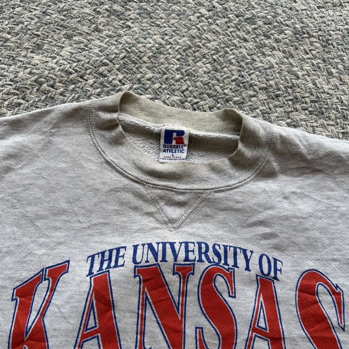 Russell Athletic × Vintage Vintage Russell The University Kansas 90s Size US S / EU 44-46 / 1 - 4 Thumbnail