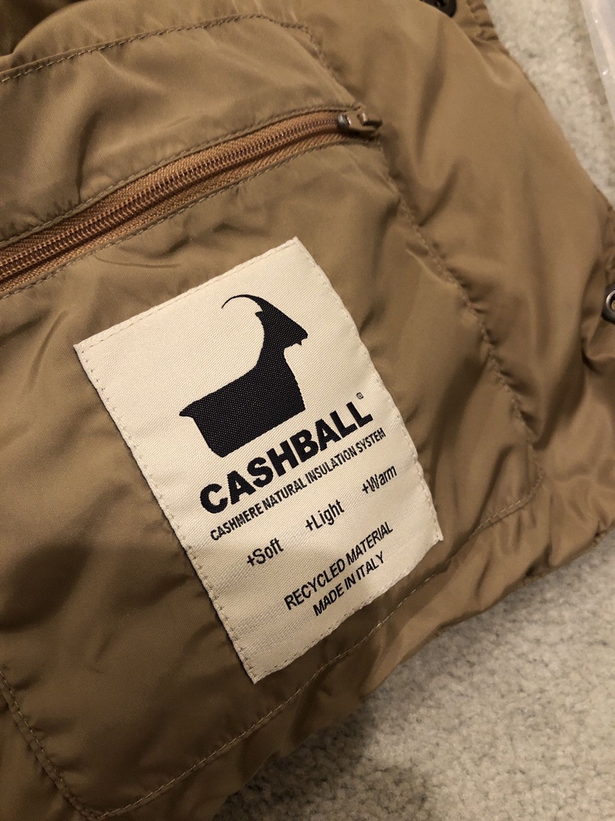 Noah Noah Cash ball puffer vest tan Size US S / EU 44-46 / 1 - 5 Thumbnail