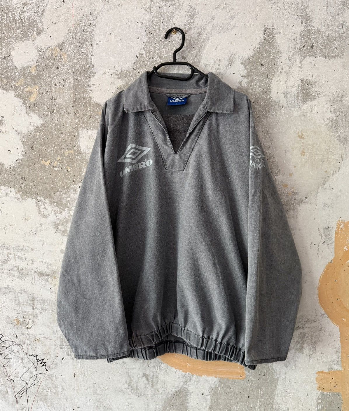 Umbro Vintage Umbro Training Drill Top Sweatshirt Washed Jacket Size US M / EU 48-50 / 2 - 12 Thumbnail