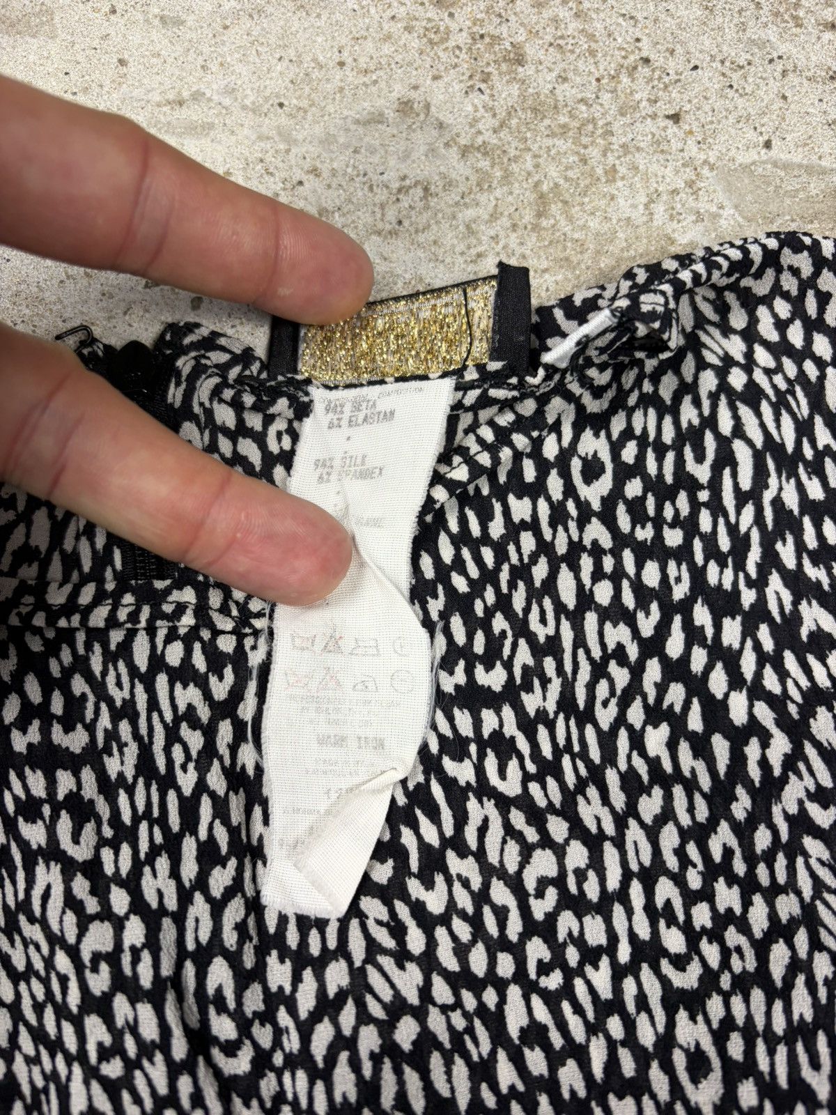 Versace Vintage 90s Gianni Versace Couture Silk Animal Print Top Size S / US 4 / IT 40 - 11 Thumbnail