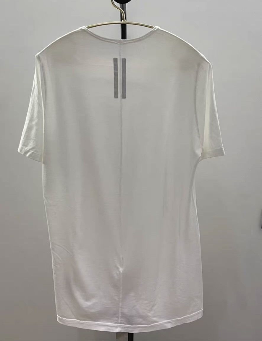 Rick Owens Rick Owens white short-sleeve basic tee Q18 Size US M / EU 48-50 / 2 - 1 Thumbnail