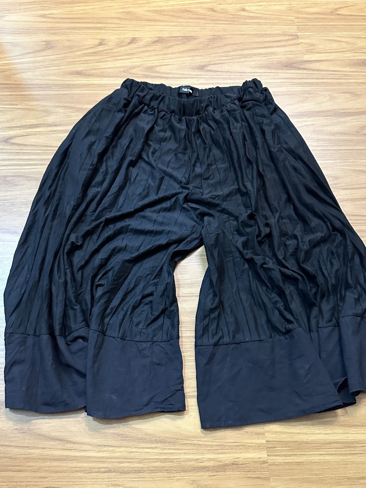 Ne-Net Ne - Net ( Issey Miyake ) Wide Pleated Cropped Pant Size US 30 / EU 46 - 2 Thumbnail
