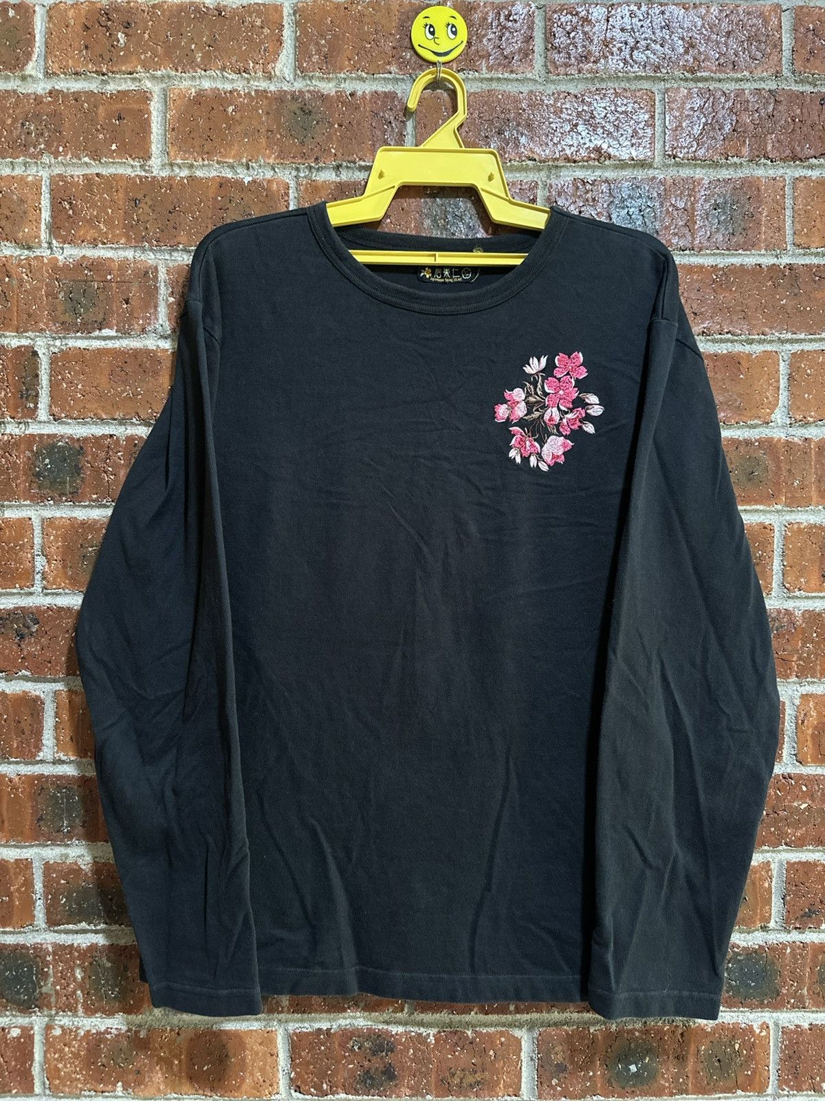 Japanese Brand Vintage Sukajan Japan Embroidery Design Tee Size US L / EU 52-54 / 3 - 2 Thumbnail