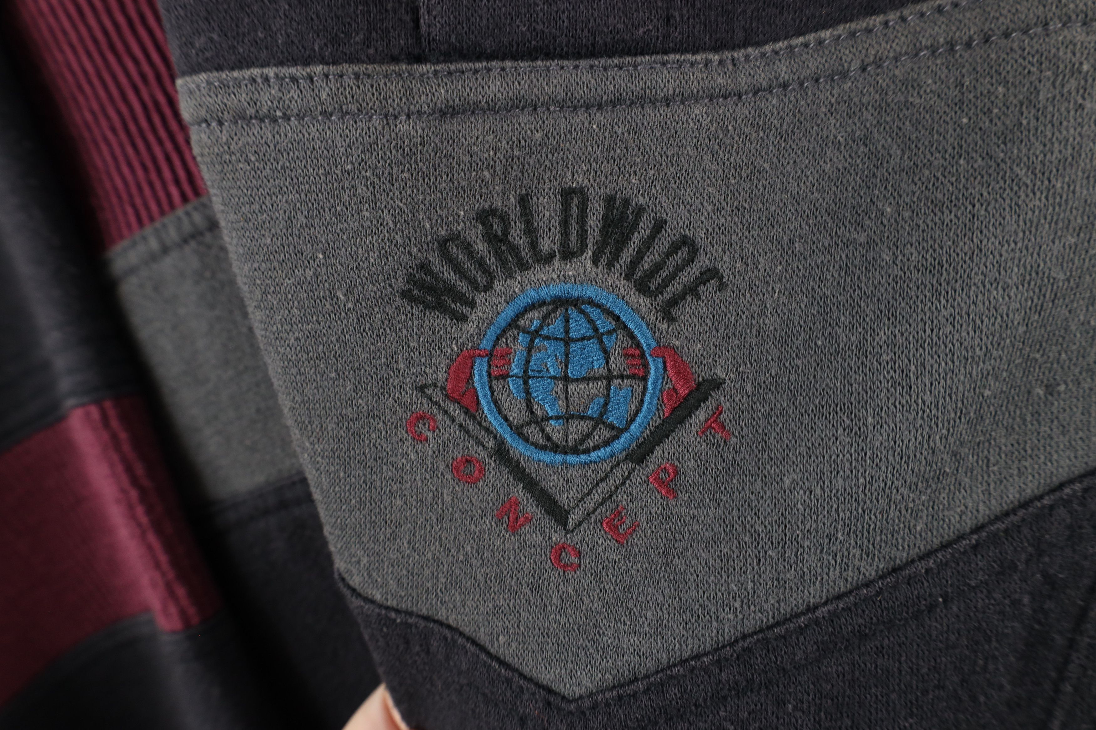 Vintage Vintage 90s Streetwear Block Collared Pullover Sweatshirt Size US XL / EU 56 / 4 - 4 Thumbnail
