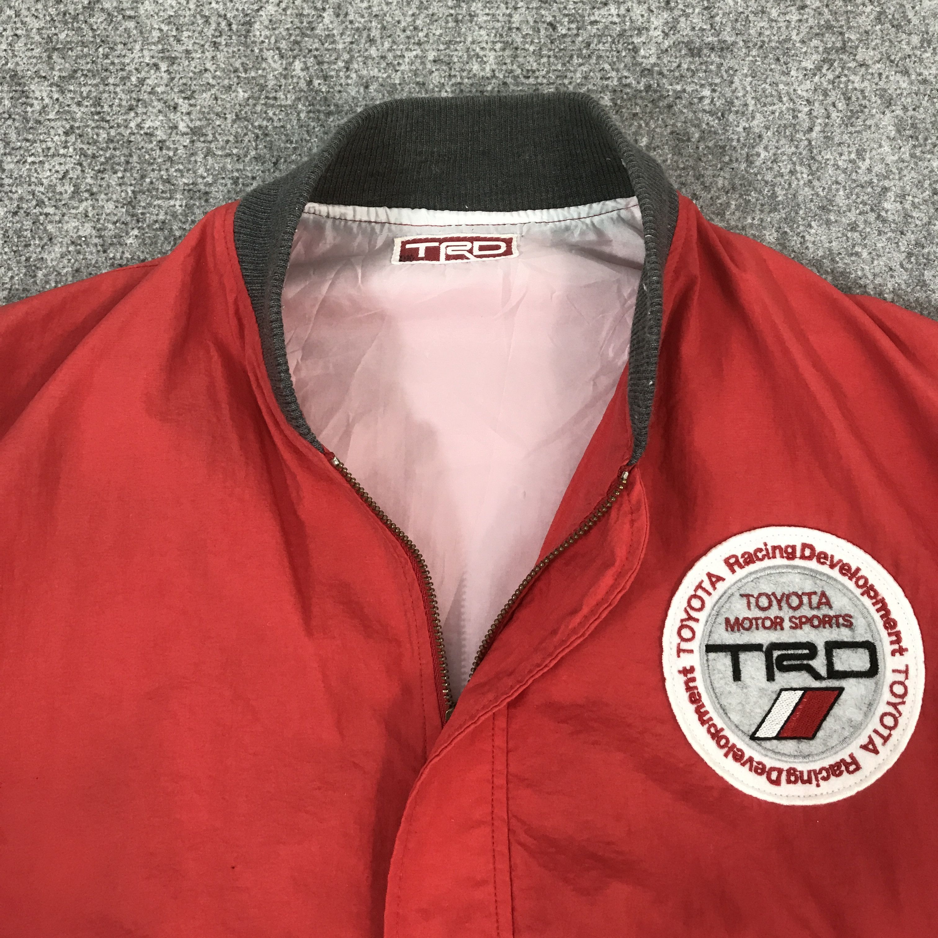 Sports Specialties VTG 90s TOYOTA TRD RACING BOMBER JACKET K69B7 Size US M / EU 48-50 / 2 - 8 Thumbnail