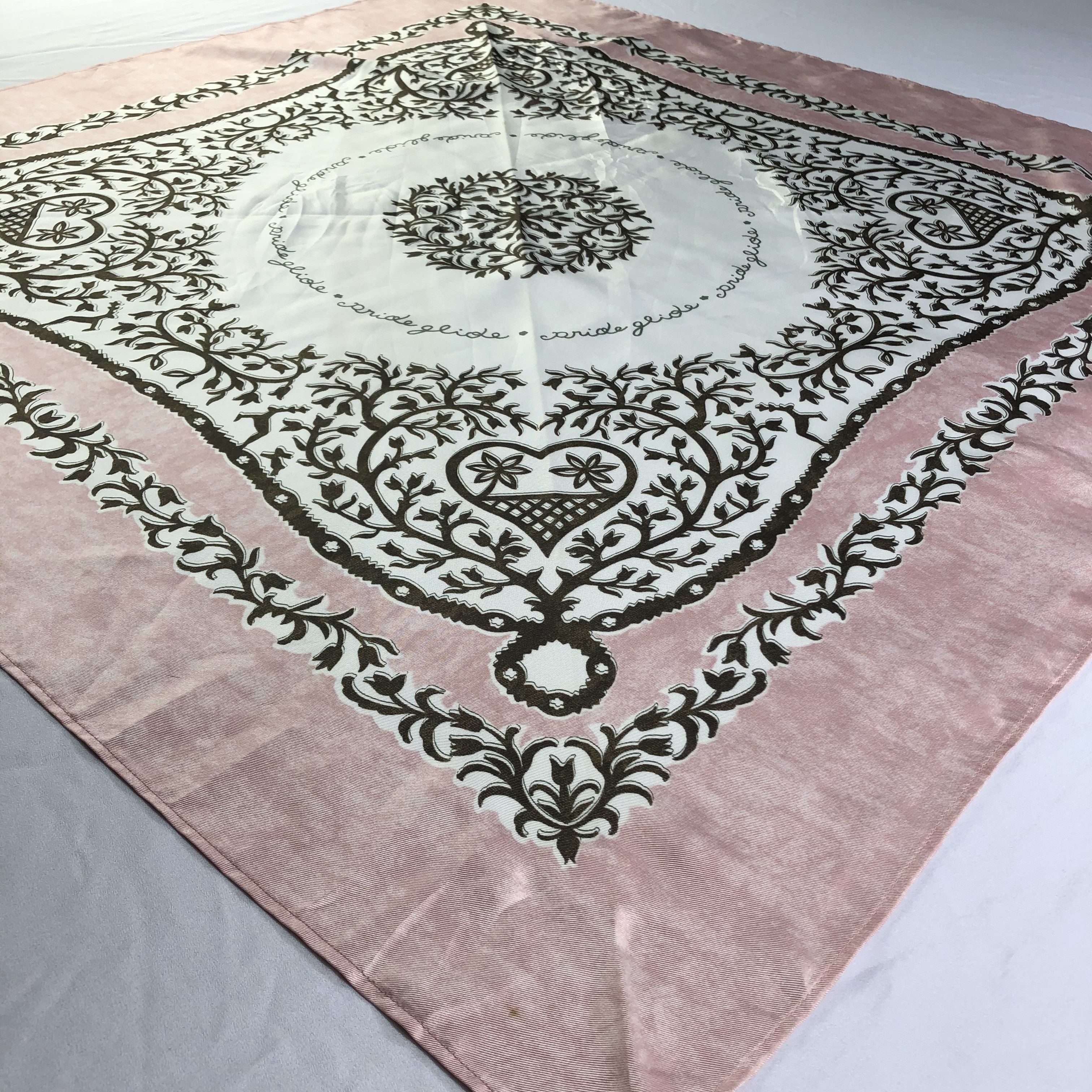 Vintage Vintage Trussardi Silk Scarf Size ONE SIZE - 3 Thumbnail