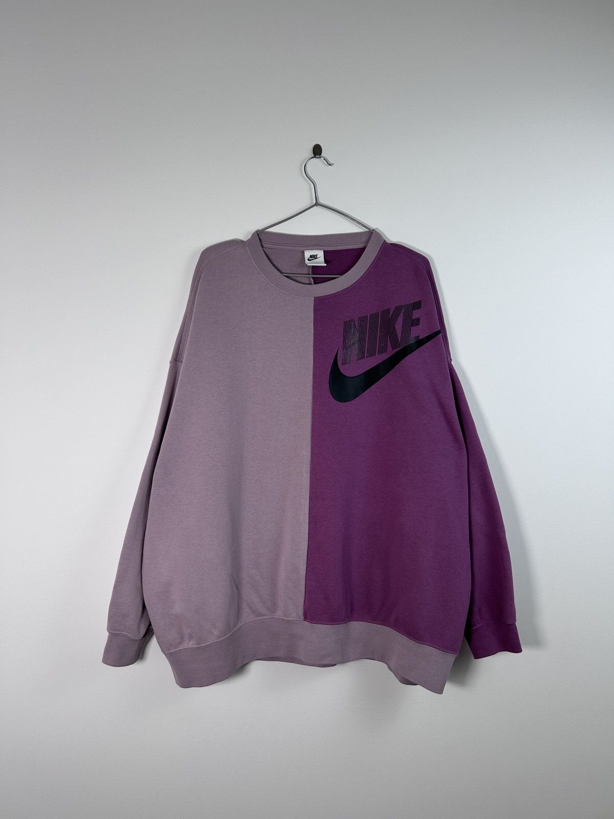 Nike × Vintage Nike Oversized Purple Sweatshirt S Size S / US 4 / IT 40 - 1 Thumbnail