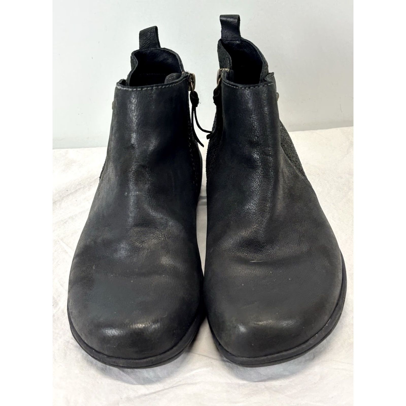 Vintage Halsa Althea Black Leather Boots Women’s 7 M Side Zip Comfort Ankle Bootie Casual Travel Size US 7 / IT 37 - 3 Thumbnail