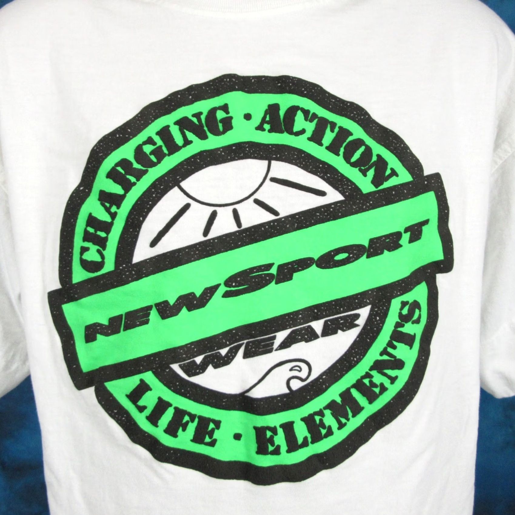Vintage VINTAGE Nike Shirt Adult L White 90s 80s Surf Beach Skate Hip Hop T-Shirt Navy Blue Size US L / EU 52-54 / 3 - 4 Thumbnail