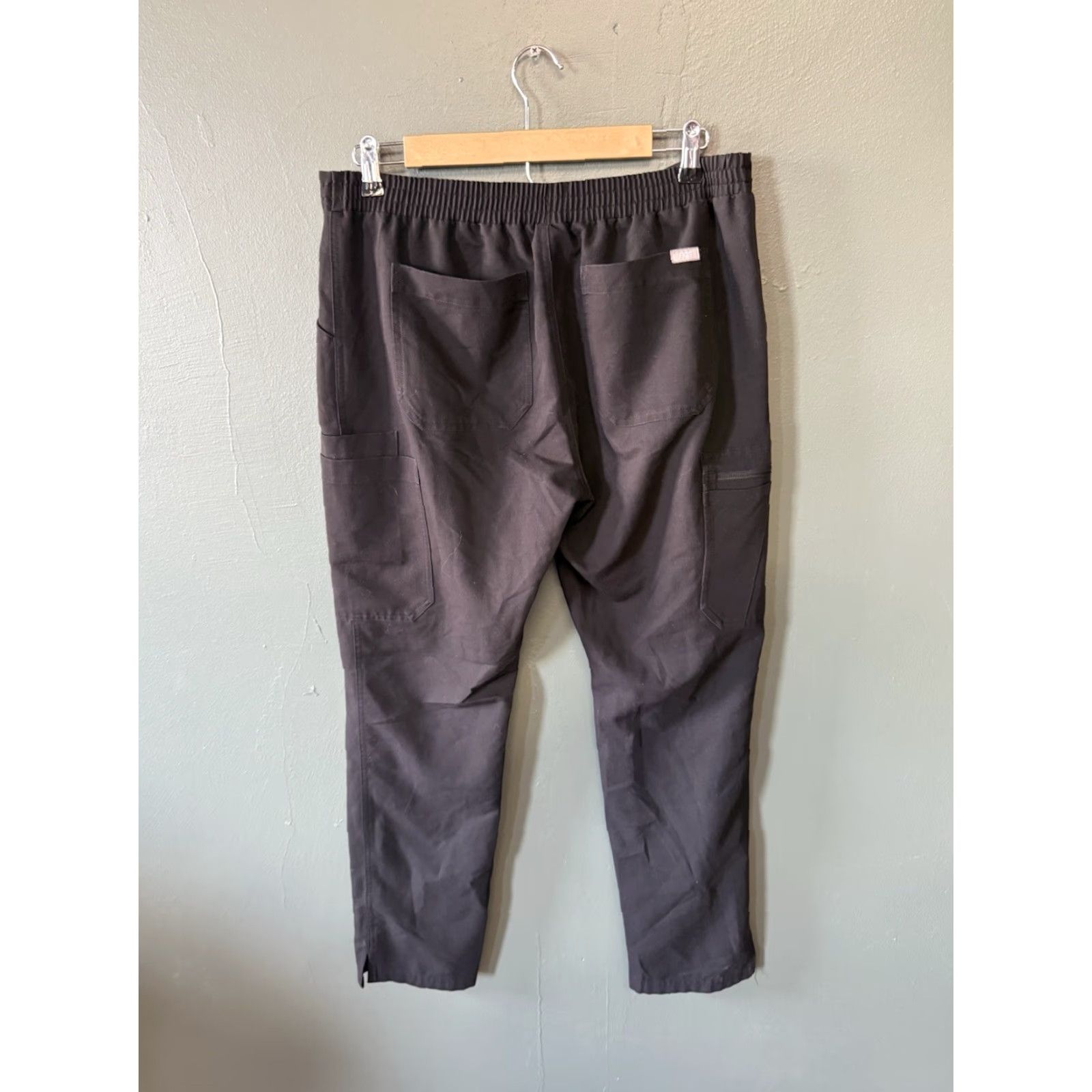 Vintage Figs Womens Black Medical Scrub Pants w/ Drawstring Size Medium Size 32" / US 10 / IT 46 - 2 Thumbnail