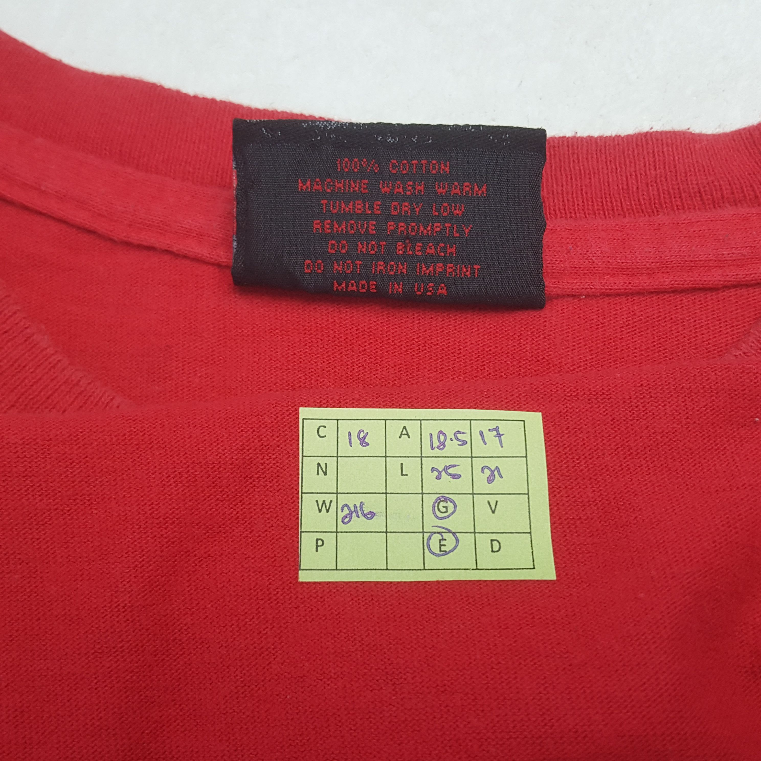 Hawk Vintage Tony Hawk Skate Boarding Long Sleeve Tshirt RR18 Size US S / EU 44-46 / 1 - 7 Thumbnail