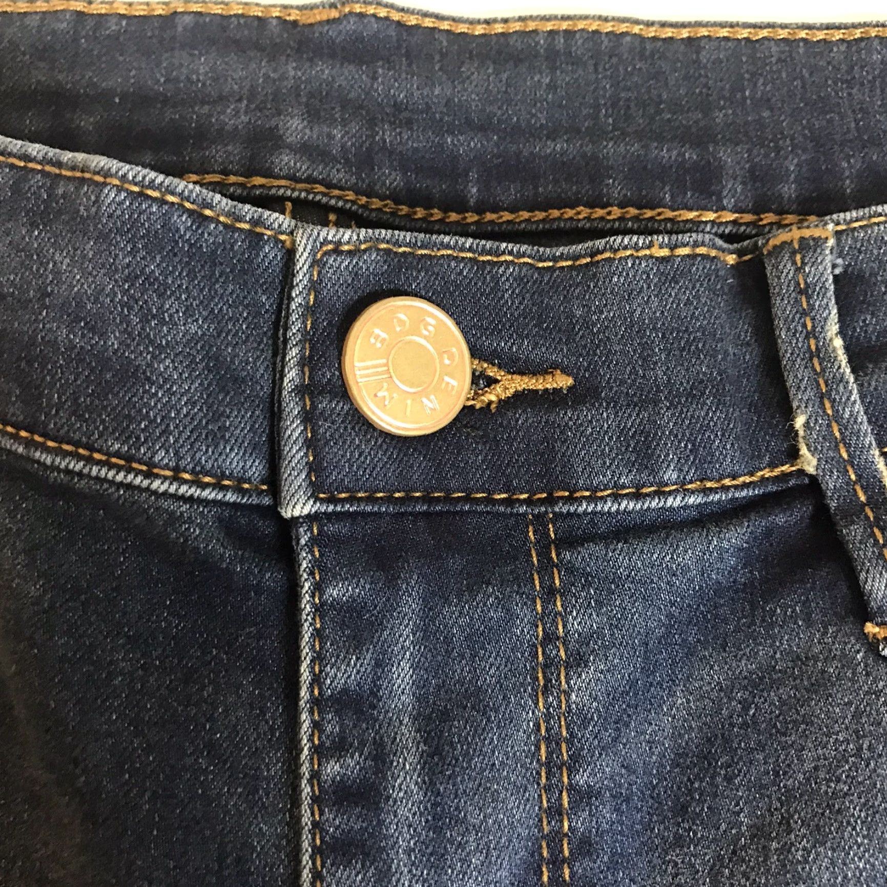 Bdg BDG Jeans Womens 28 Urban Outfitters Twig Mid Rise Dark Wash Denim Jeans 28 Inseam 5-Pocket Design Cotton Blend Blue Stretch Regular Womens Size 28" / US 6 / IT 42 - 4 Thumbnail