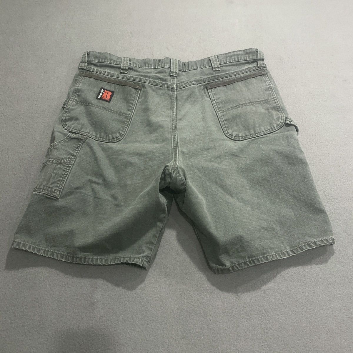 Wrangler Wrangler Riggs Carpenter Shorts Ripstop Canvas 40 Olive/Grey Size US 40 / EU 56 - 3 Thumbnail