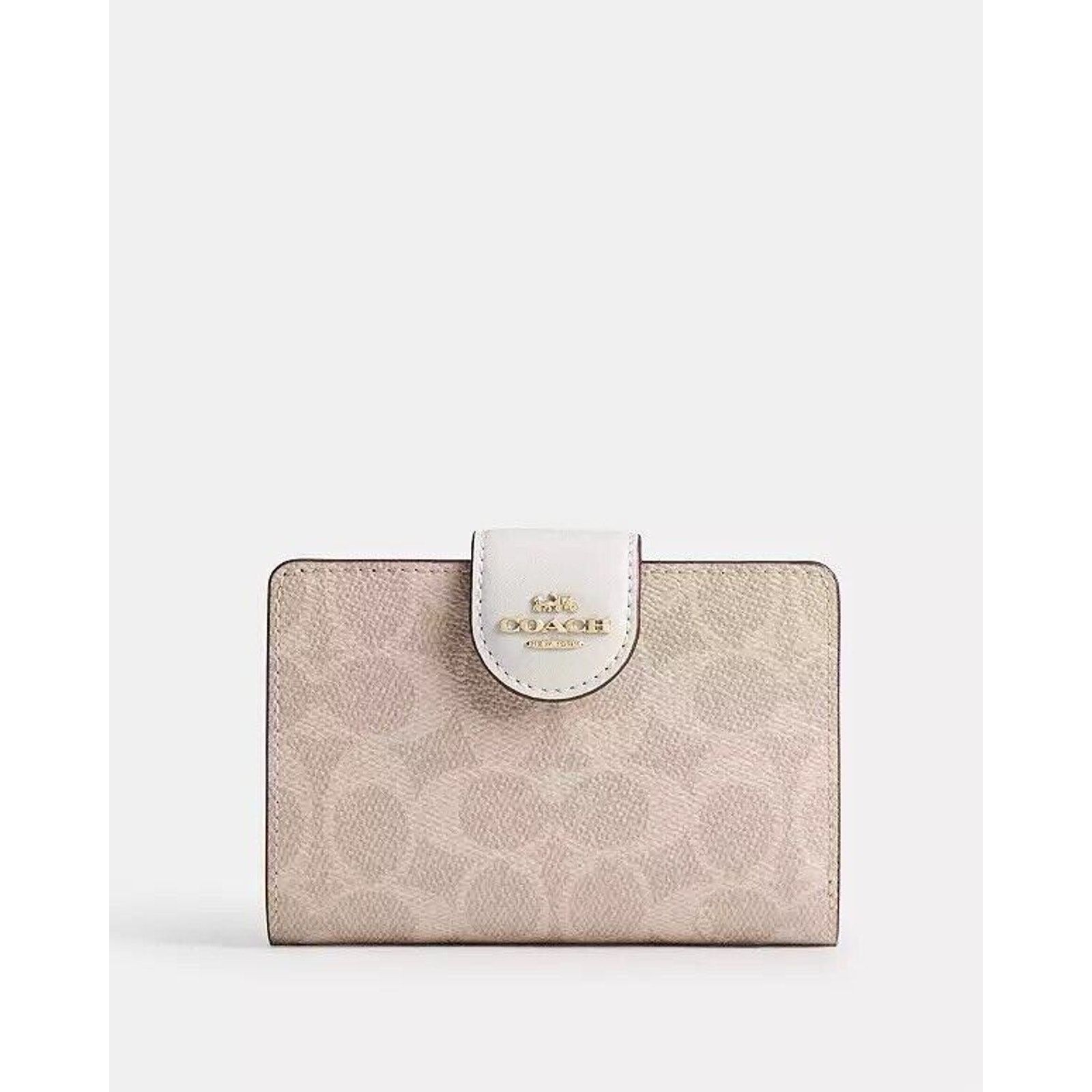 Coach NWT 2024 NEW Coach Medium Corner Zip Wallet Signature Canvas Size ONE SIZE - 1 Thumbnail