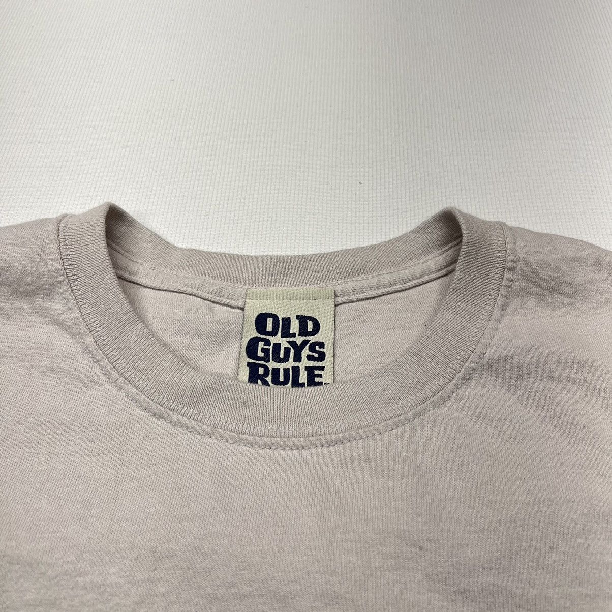 Vintage Old Guys Rule Tee Shirt Beige John Wayne Graphic Dad Y2K Size US L / EU 52-54 / 3 - 8 Thumbnail