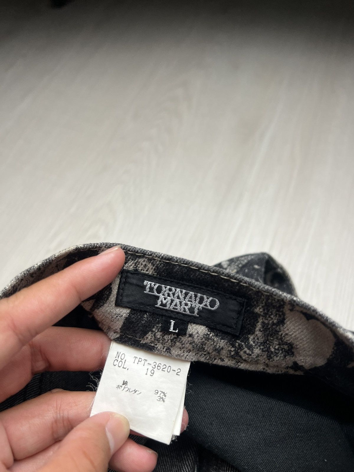 Tornado Mart Tornado Mart Black Rose Flared Denim vkei Lgb Kmrii style Size US 32 / EU 48 - 6 Thumbnail