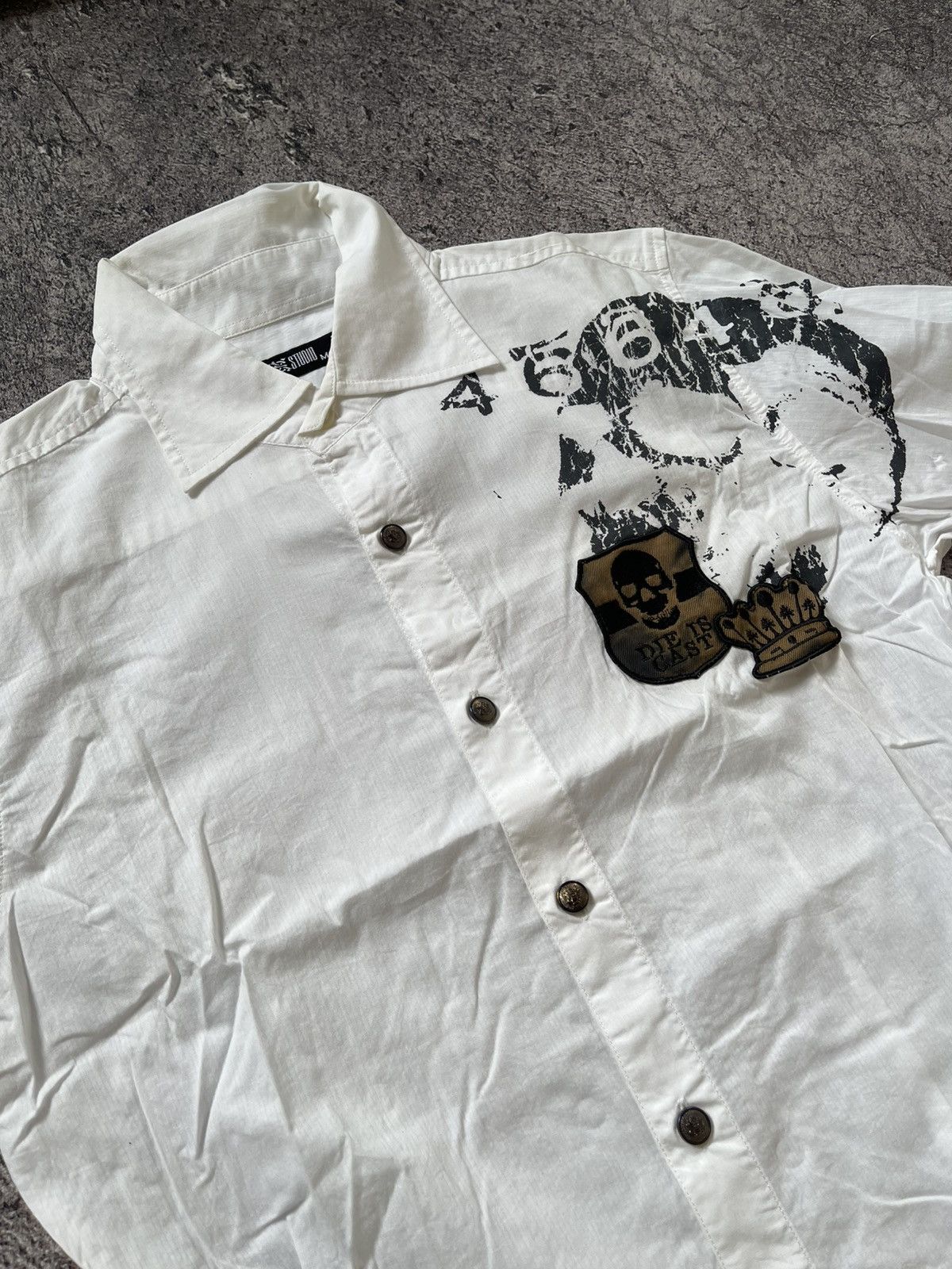 Japanese Brand Y2K batsu stuido skull ifsixwasnine Size US M / EU 48-50 / 2 - 6 Thumbnail