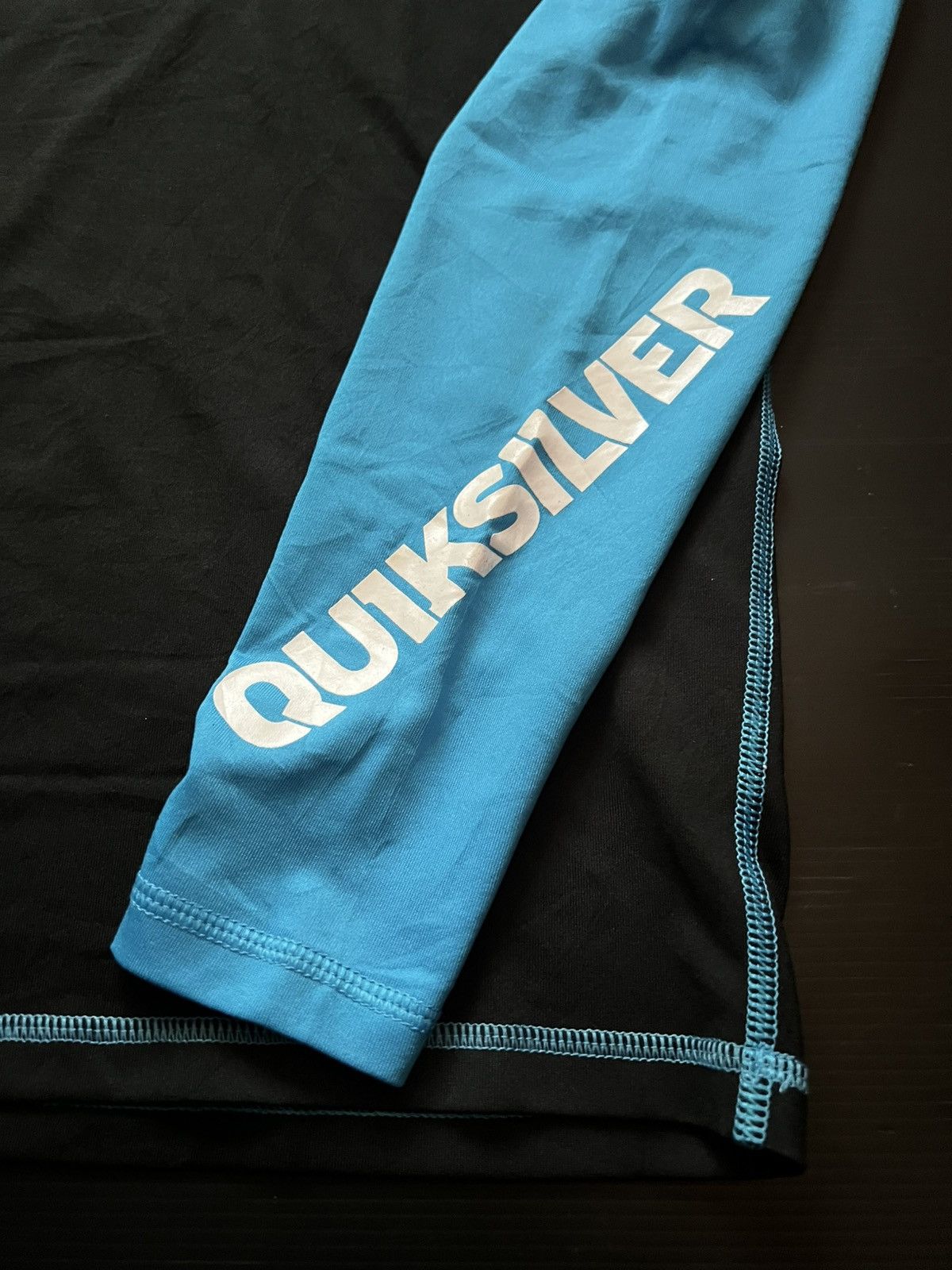 Vintage 🔥HOT DROPS🔥 Quiksilver Swim Shirt Turquoise Black Stretchy Size US M / EU 48-50 / 2 - 4 Thumbnail