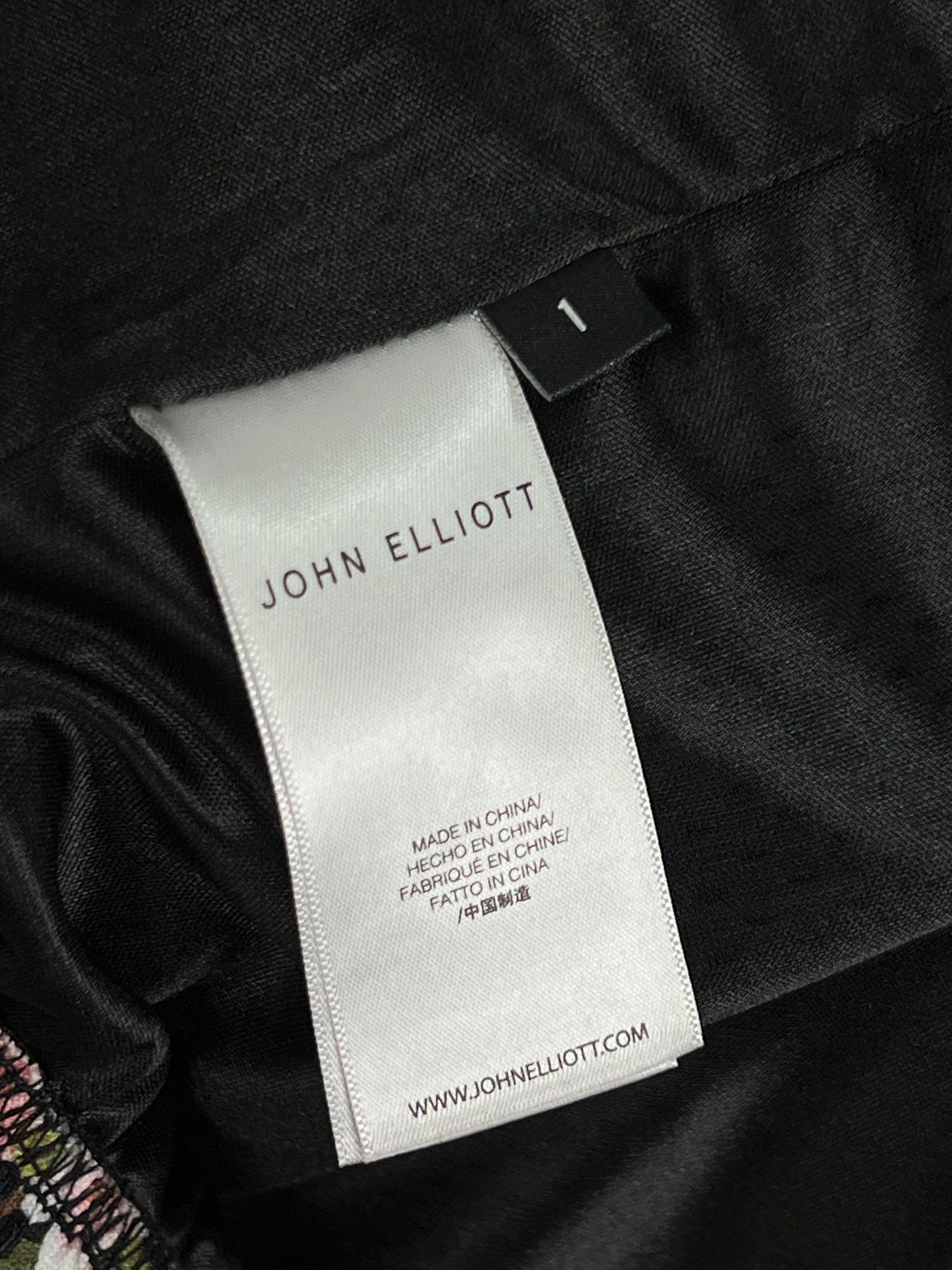 John Elliott Brand New 'Kabuki' Print Game Shorts Size US 28 / EU 44 - 7 Thumbnail