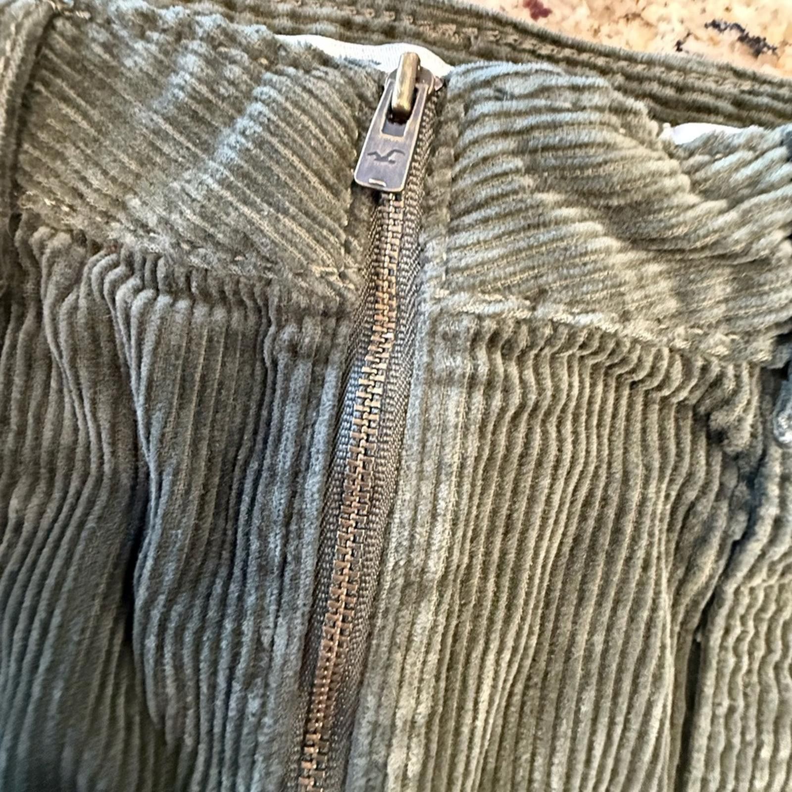 Other Hollister forest green corduroy mini skirt high rise SZ 1 Size 30" / US 8 / IT 44 - 3 Thumbnail
