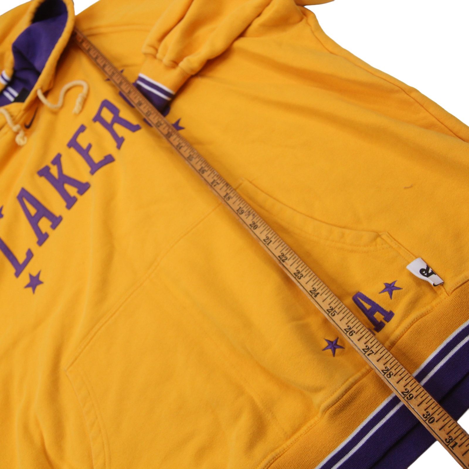 NBA × Nike × Vintage Vintage Nike Los Angles Lakers Hoodie Size US XL / EU 56 / 4 - 5 Thumbnail