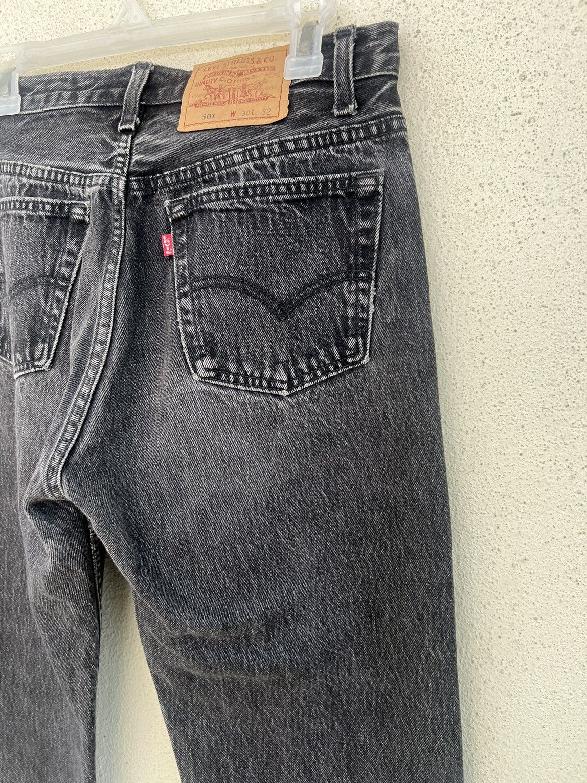 Levi's Vintage 1995 Levi’s 501 Faded Black Denim Jeans Size US 30 / EU 46 - 17 Thumbnail