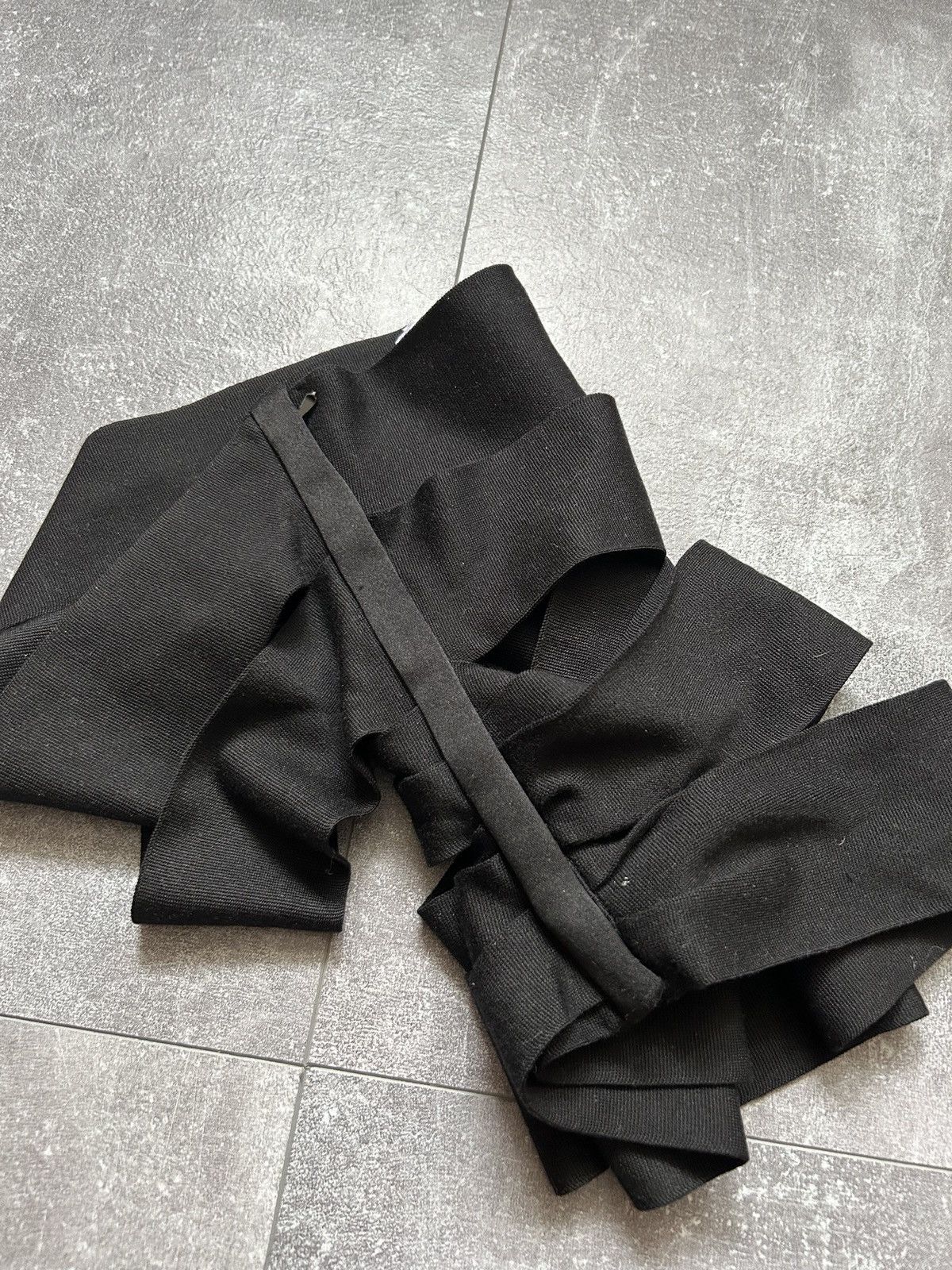 Yves Saint Laurent SS01 Vintage Tom Ford for YSL Runway Dress with Bondage Belt Size M / US 6-8 / IT 42-44 - 22 Thumbnail