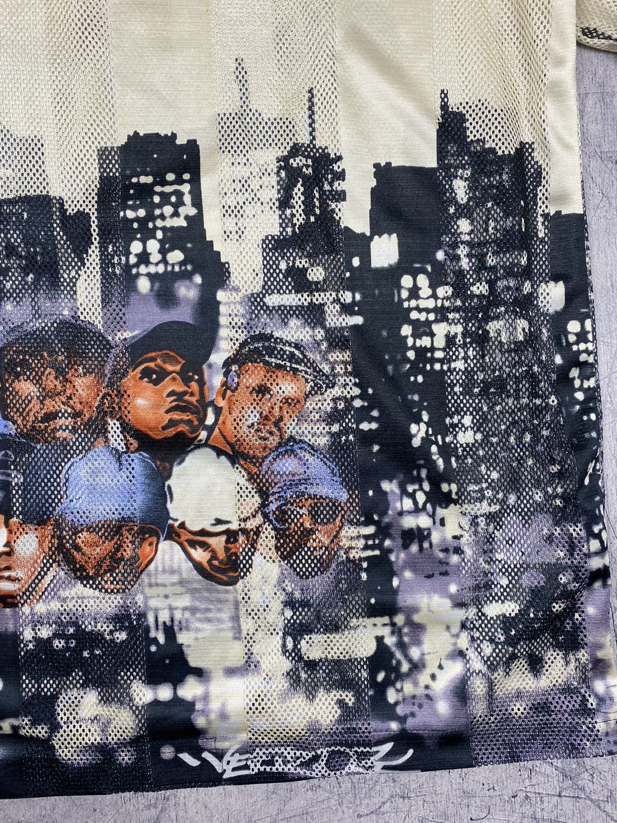 Rap Tees Vintage Rap y2k hip hop mesh Jersey tee 90’s Size US L / EU 52-54 / 3 - 7 Thumbnail
